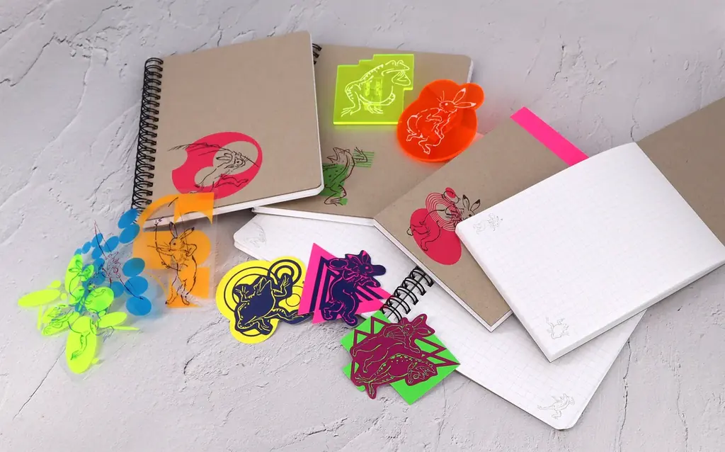 国宝絵巻「鳥獣戯画」をビビッドカラーでデザインした「ビビッと！鳥獣戯画」ステーショナリーシリーズ　1月27日（火）新発売 画像 1