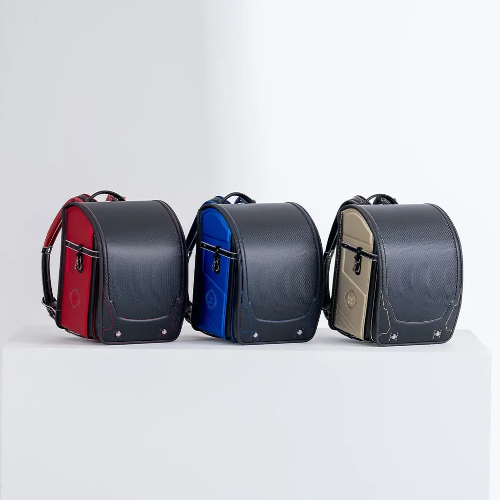 フィットちゃん2027年度ご入学向け新モデル第一弾｜恐竜・車をモチーフにした好奇心を刺激する新シリーズ！エキサイティングな世界観を楽しめる、別売「おなまえキラカード」も新たに展開 画像 7