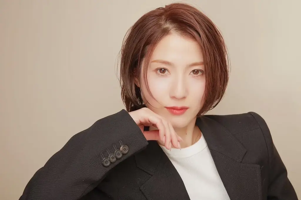 【アイリストの身体ケア】まつ毛商材ブランド「YOURTORUN」が、湿布薬のプロ“株式会社タカミツ”と異色コラボ。Instagramの対談LIVEを1月31日開催！ 画像 2