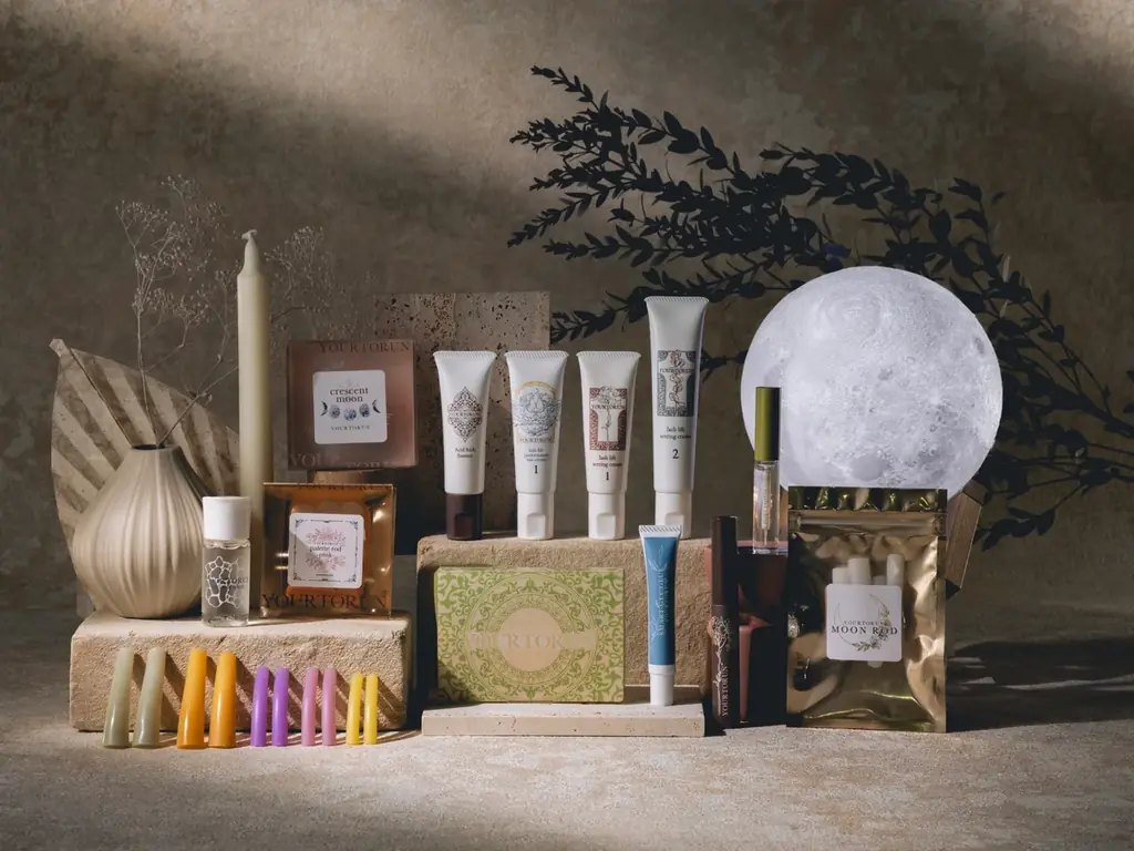 【アイリストの身体ケア】まつ毛商材ブランド「YOURTORUN」が、湿布薬のプロ“株式会社タカミツ”と異色コラボ。Instagramの対談LIVEを1月31日開催！ 画像 3