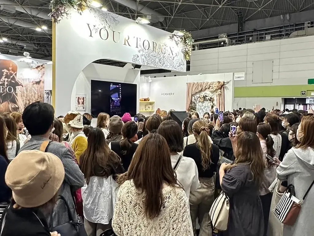 【アイリストの身体ケア】まつ毛商材ブランド「YOURTORUN」が、湿布薬のプロ“株式会社タカミツ”と異色コラボ。Instagramの対談LIVEを1月31日開催！ 画像 6