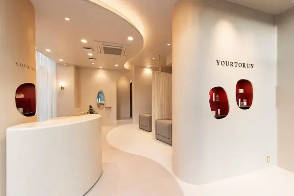 【アイリストの身体ケア】まつ毛商材ブランド「YOURTORUN」が、湿布薬のプロ“株式会社タカミツ”と異色コラボ。Instagramの対談LIVEを1月31日開催！ 画像 7