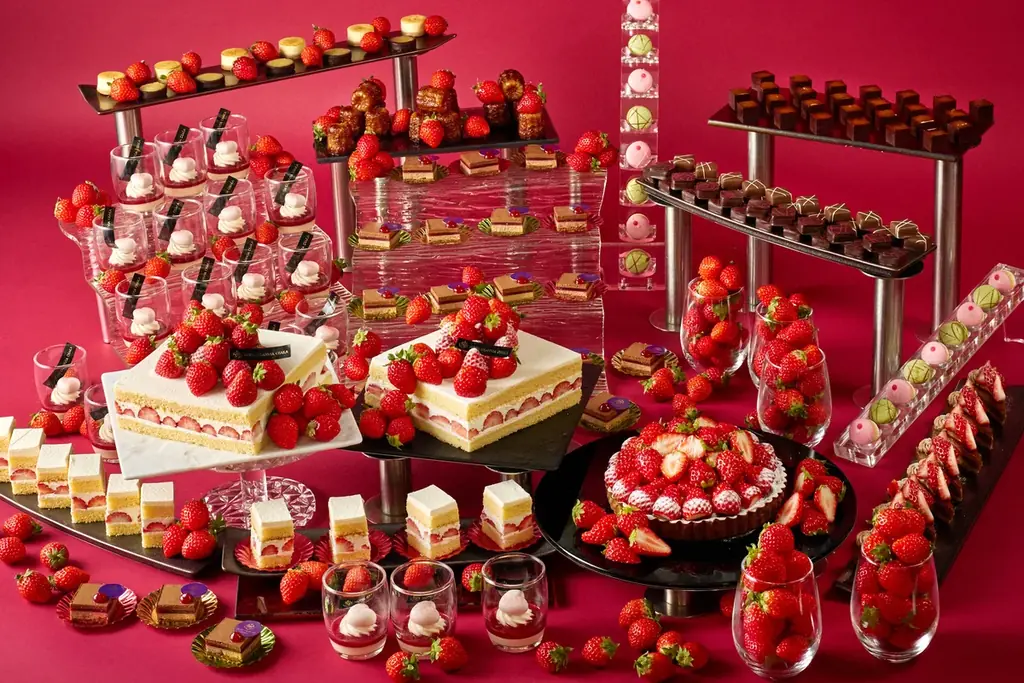 【ホテルグランヴィア大阪】実力派パティシエ4名の新作いちごスイーツも食べ放題！ 「駅上HOTEL de 至福のいちごブッフェ」開催 画像 1
