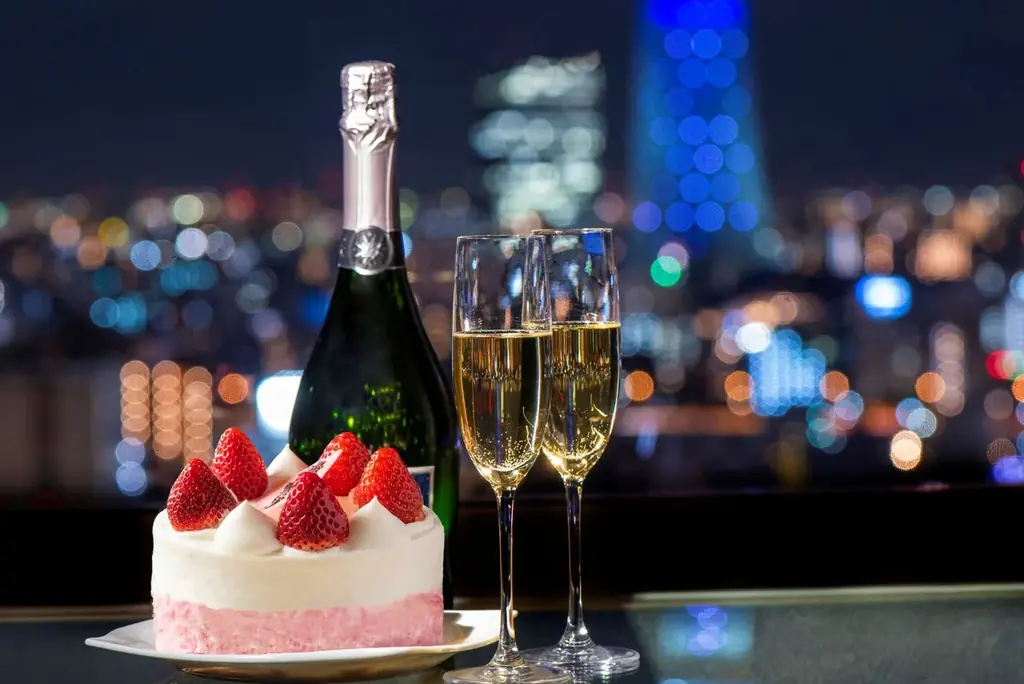 【浅草ビューホテル】浅草の街と東京の夜景が静かに想い出を彩る、イブニングハイティーで祝う大切な記念日。 画像 4