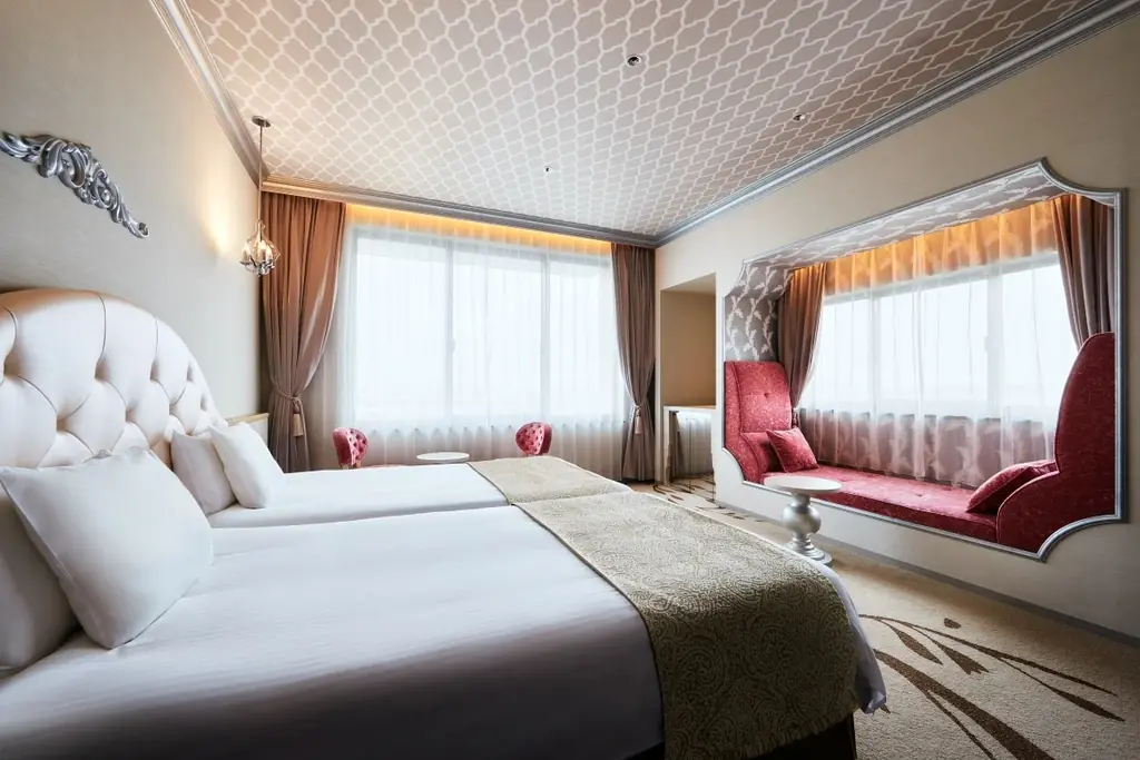 大阪産（もん）食材を使用したホテル ユニバーサル ポートオリジナルの恵方巻を“丸かぶり”！ 画像 7