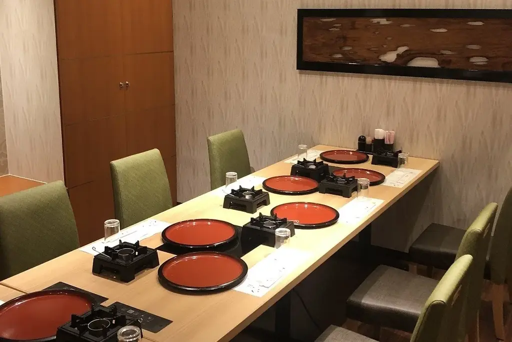 【和食鍋処 すし半】心も体も温まる「冬のあったか鍋祭り」開催！鍋メニューご注文でハイボールやサワーが“何杯でも”半額に 画像 9