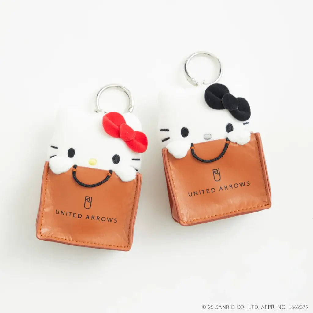 「ハローキティ」×「近沢レース店」×「ユナイテッドアローズ」トリプルコラボのハンカチ1型、ポーチ3型を展開。「ユナイテッドアローズ オンライン」にて本日1月23日（金）予約開始、2月13日（金）発売 画像 9