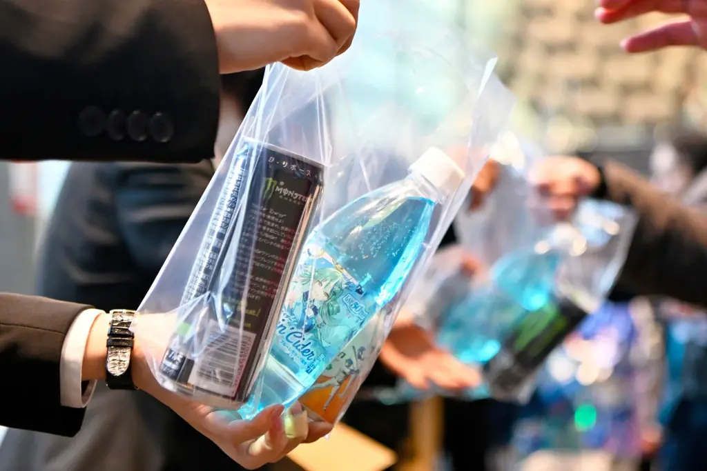 初音ミクのローソンライブ、2万7千人以上を動員！　公演の配信は1月25日まで！ 画像 29