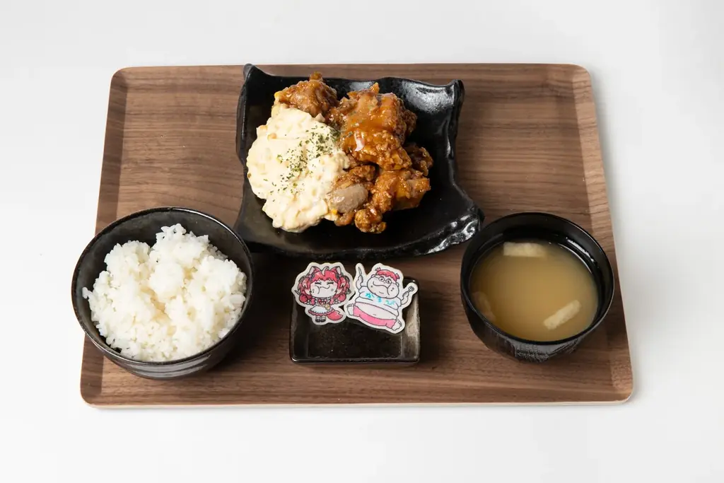 2月4日開幕 恭一郎×赤見かるびコラボカフェ