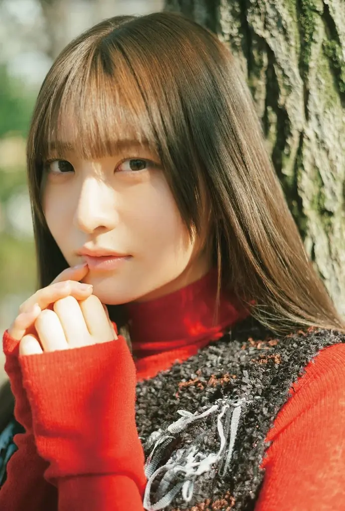 日向坂46四期生の年少トリオ“末っこむすび”がぎゅっとひとつに‼「B.L.T.3月号」の表紙を解禁！ 1万字座談インタビューで語られる3人のハートフルな関係性。 画像 21