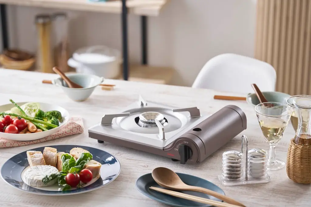 【合計170名様ご招待】「宝塚歌劇星組」トップスター 暁 千星さん出演、岩谷産業貸切公演（東京）招待キャンペーンを1月28日（水）より開始！ 画像 15