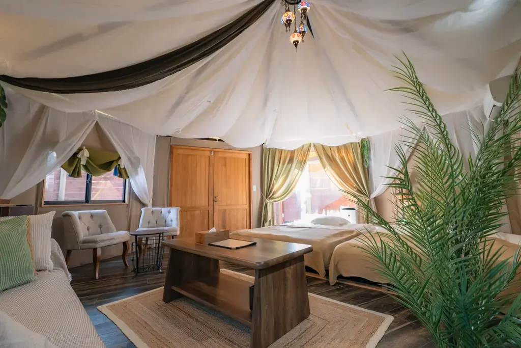 【愛知県一宮市／門出の春に】春休みの学生旅行を応援、人数が増えるほどお得になる最大41,600円割引の期間限定宿泊プラン〜ウッドデザインパークいちのみや-紡-グランピング 画像 2