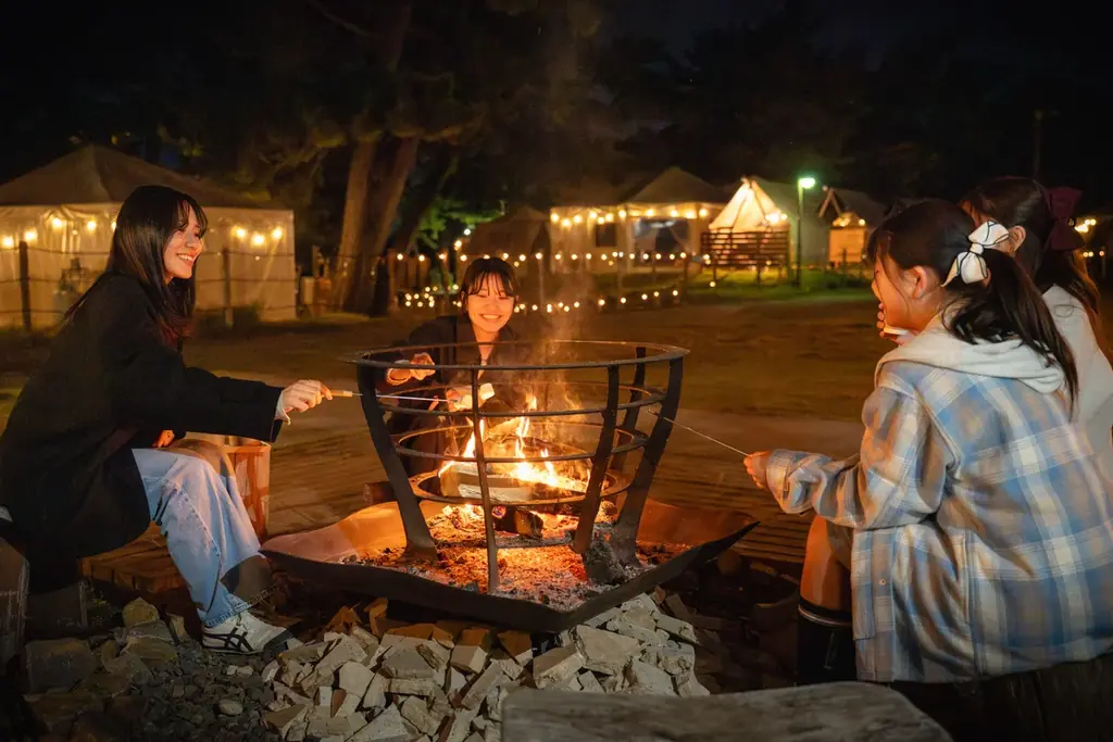 【愛知県一宮市／門出の春に】春休みの学生旅行を応援、人数が増えるほどお得になる最大41,600円割引の期間限定宿泊プラン〜ウッドデザインパークいちのみや-紡-グランピング 画像 3