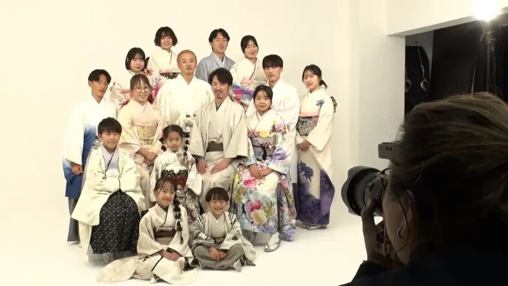 【フジテレビ】大人気大家族「うるしやま家」待望の新シリーズ　FODにて配信決定！『密着！15人大家族うるしやま家 2026』１年間、新作全12話を毎月25日に配信！ 画像 7