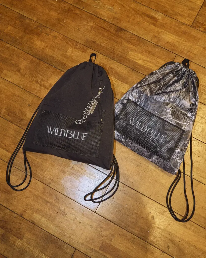 5人組ボーイズグループ「WILD BLUE」とのコラボレーションアイテム2026年2月21日(土)発売決定！ 画像 8