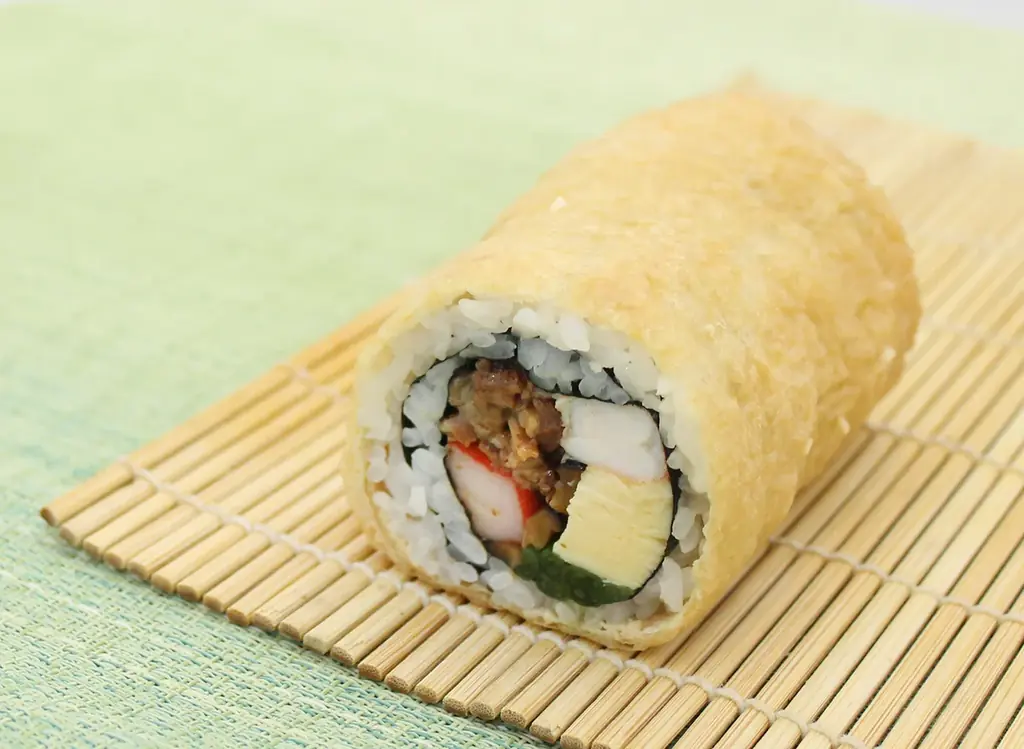 【豆狸】いなりすし専門店の節分！手軽に楽しむ「恵方いなり」、お揚げで包んだ「特選豆狸信田巻」のご紹介！ 画像 6