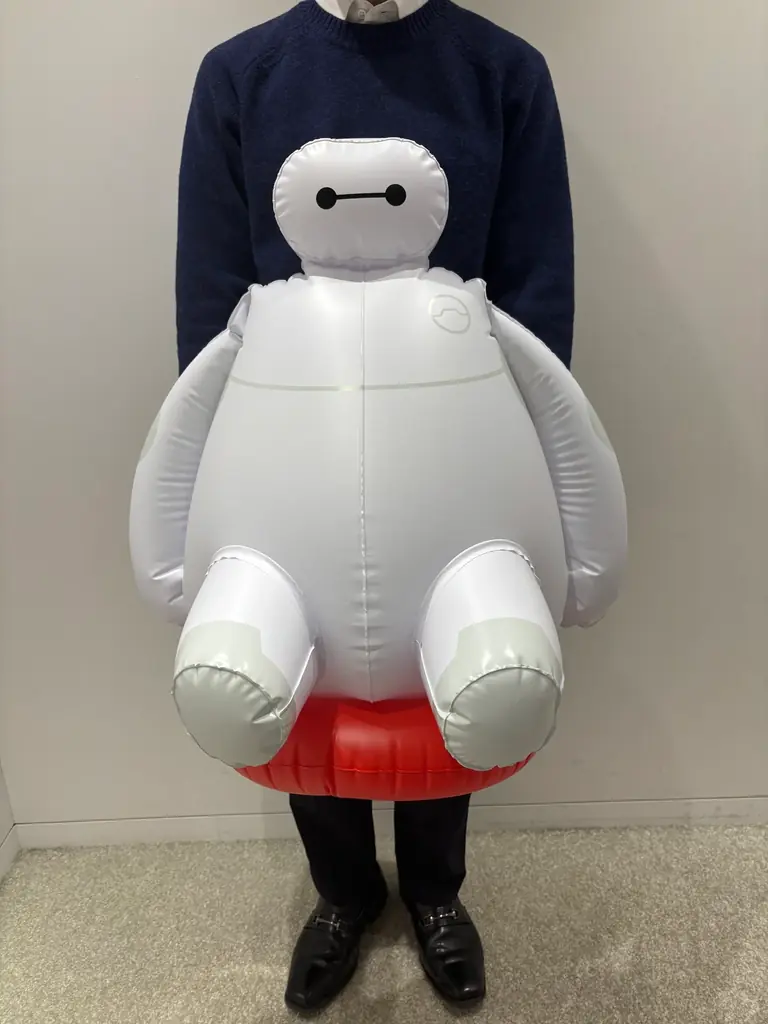 全長約64cmの特大サイズ！『ベイマックス』のプライズが登場 ぎゅっとしたくなる「ハイパーBIGエアマスコット」を１月30日（金）よりモーリーファンタジー・PALOにて展開開始 画像 4