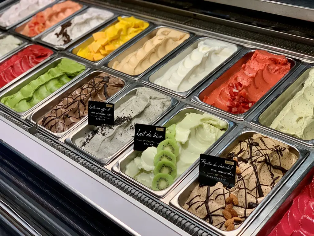 2月1日開始｜プレミアムカルビの出来立てジェラート18種