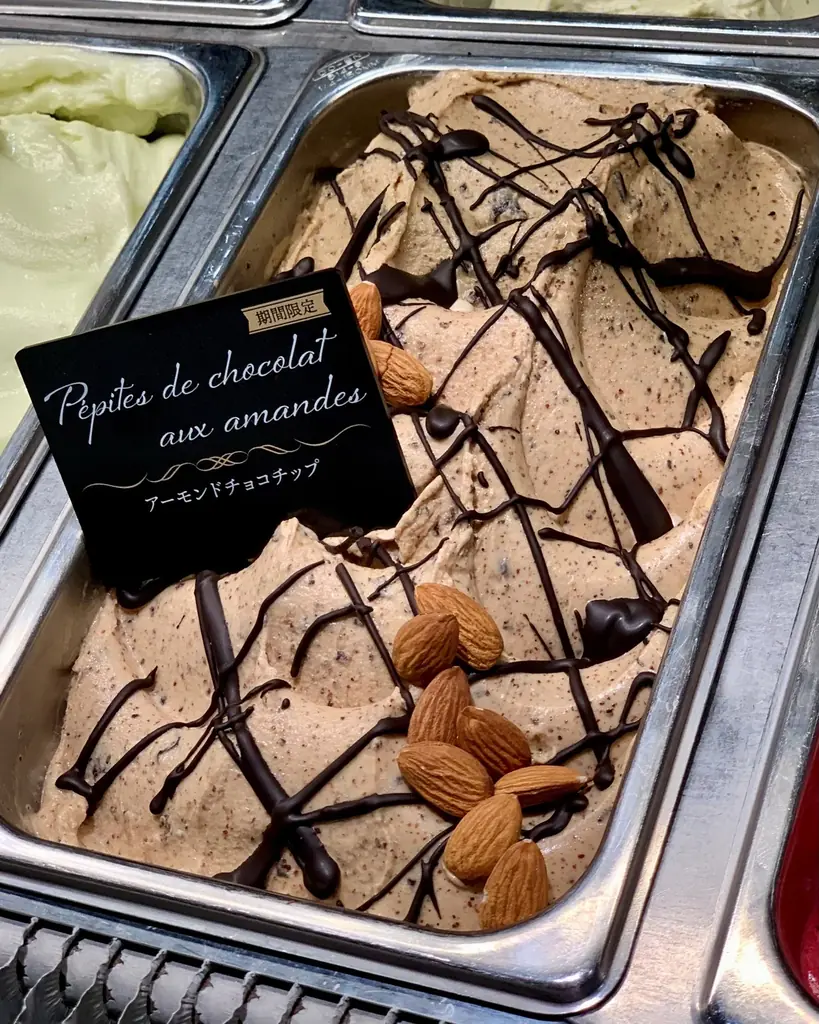 【2·3月限定】18種類の出来立てジェラートが食べられる焼肉店【プレミアムカルビ】 画像 3