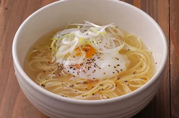 『うぬぼれ続けて創業40周年 ありがとうフェア』第4弾　人気メニュー「骨付きVチキンだし味」が数量限定で復刻！期間限定メニュー全9品を2月1日より提供開始 画像 11