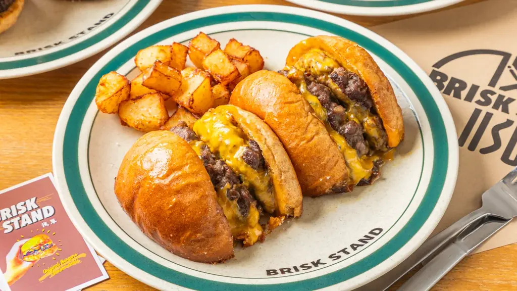 日本一に輝いたグルメバーガーが歴史の町へ 画像 6