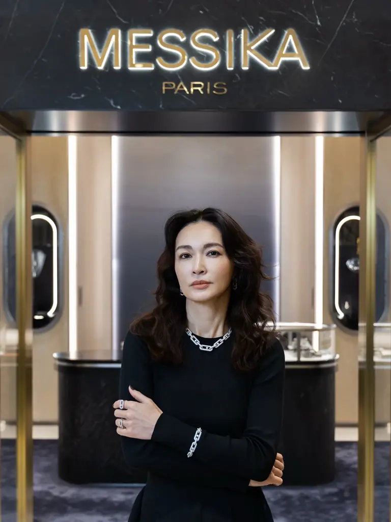 長谷川京子来店