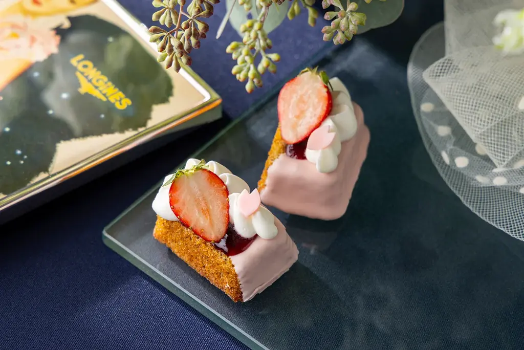 コンラッド東京、2026年3月1日（日）より「桜ストロベリーアフタヌーンティー with ロンジン」を開催 画像 6