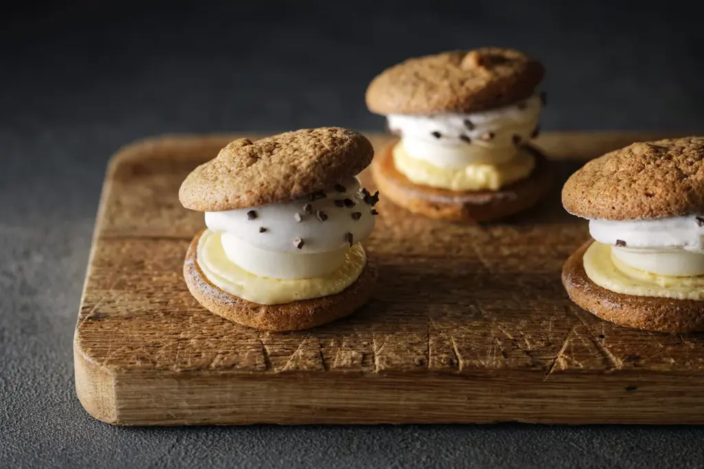 札幌市清田区の洋菓子店Pâtisserie PROUST（パティスリープルースト）が2026年2月4日からサロン・デュ・ショコラ2026丸井今井札幌本店に初出店。エスコヤマ監修限定商品も販売します！ 画像 1