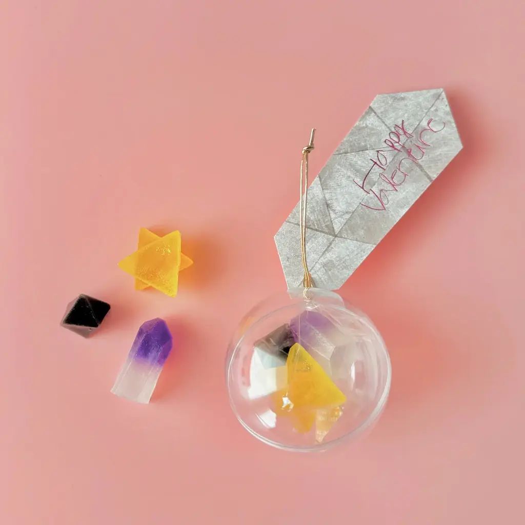 バレンタインギフトにぴったり！ポップなカプセル入り宝石スイーツを1月27日より期間限定発売 画像 5