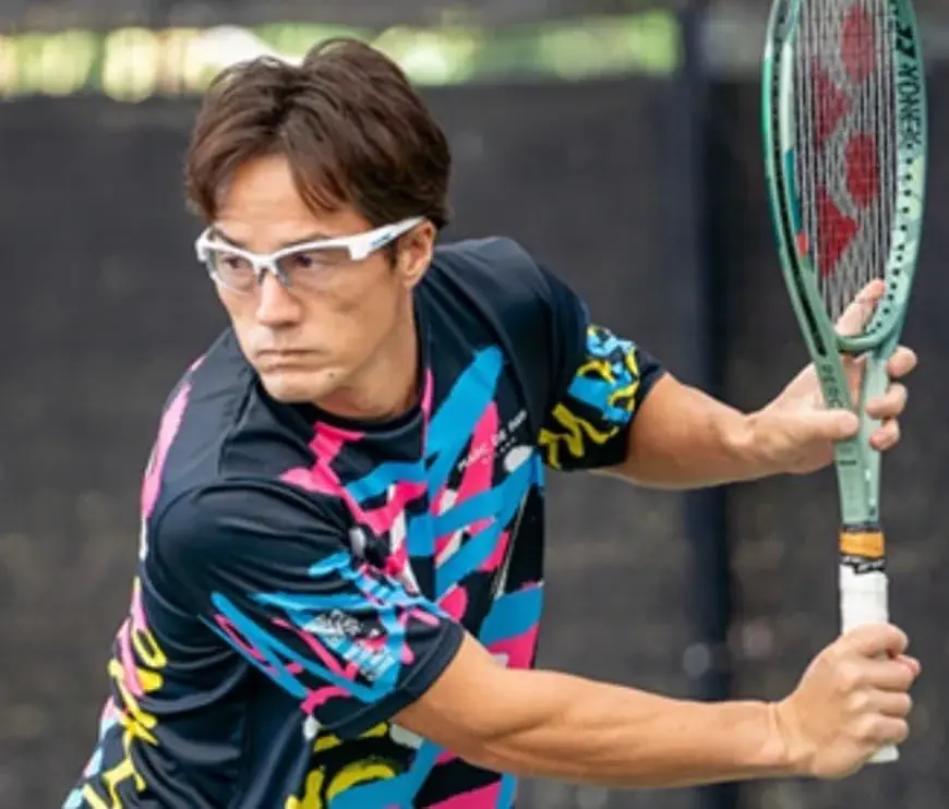 【アスリートの未来を“食”で支える】柴田ハム食品、「にくもっと」を通じてプロテニス選手・松井俊英選手の個人スポンサーに就任 画像 2