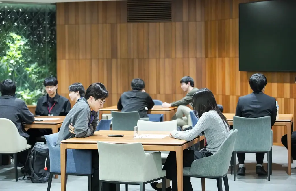 河野太郎氏・ヨビノリたくみ氏も登壇！東大・早慶・科学大などのAIネイティブ学生150名が集結。株式会社bestiee主催『AIチャレンジャーズフェス』が12月21日に開催。 画像 5