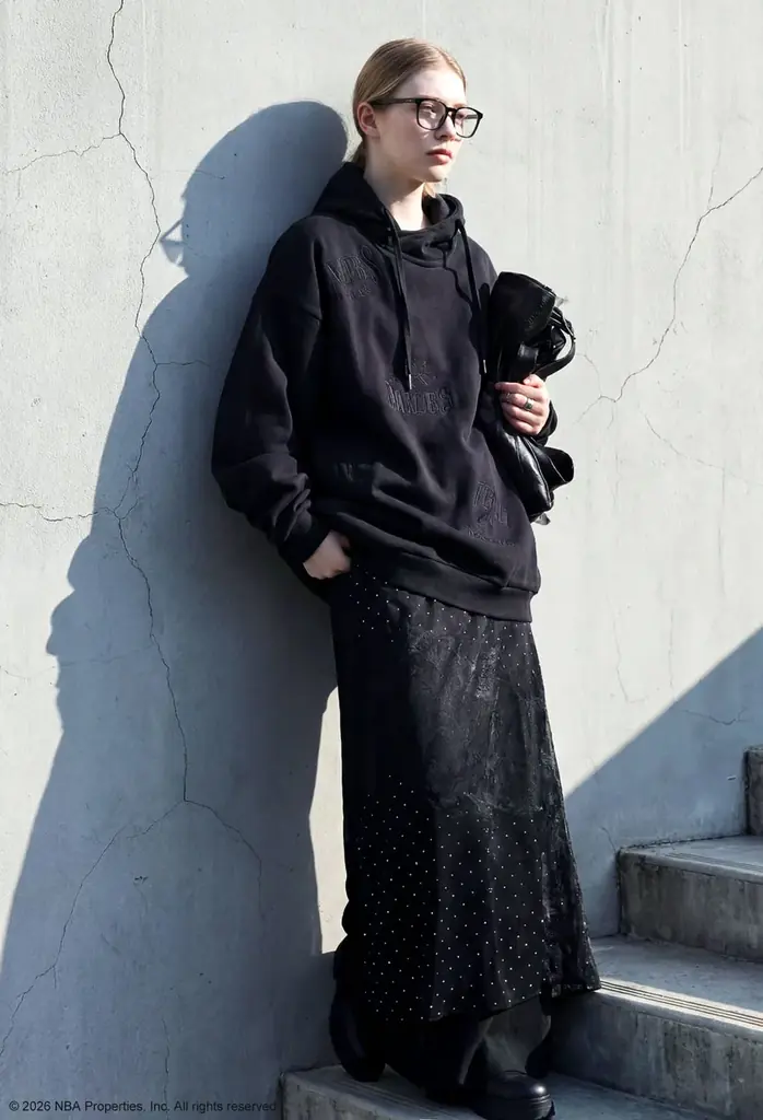 “着るだけで洒落る”の正解。気負わず着られる、NBA刺繍の新定番itemが登場！ 画像 8