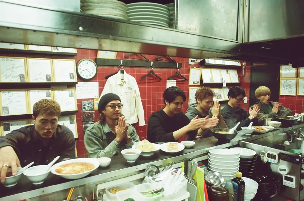 デビュー13周年を迎えたGENERATIONSの、グループとして実に10年ぶりとなる写真集『Footprints（フットプリンツ）』刊行決定！ 画像 3