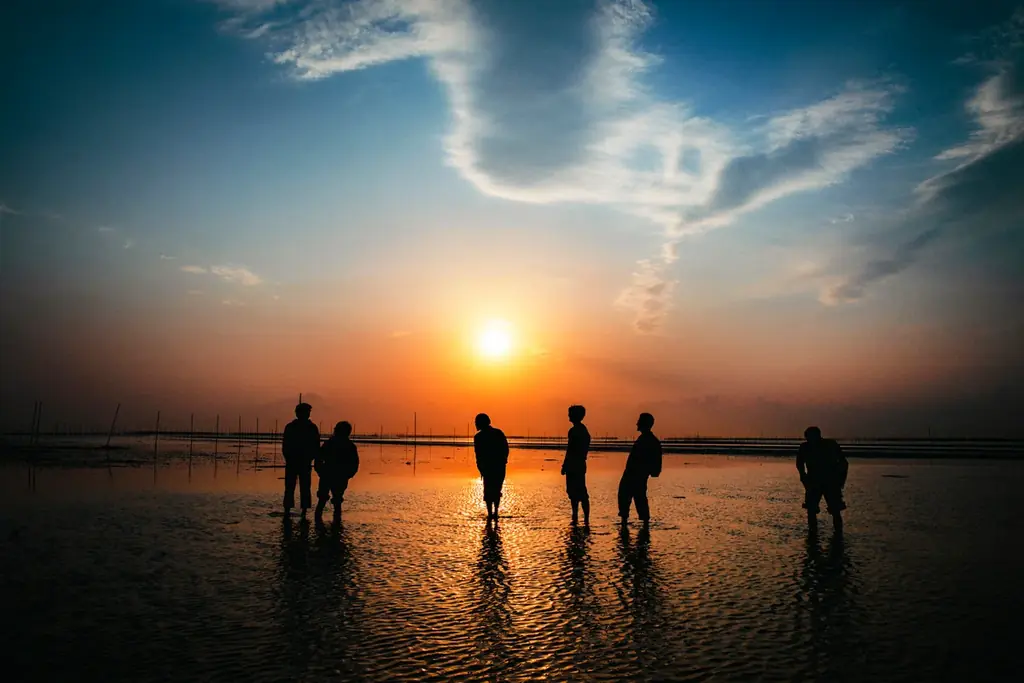 デビュー13周年を迎えたGENERATIONSの、グループとして実に10年ぶりとなる写真集『Footprints（フットプリンツ）』刊行決定！ 画像 5