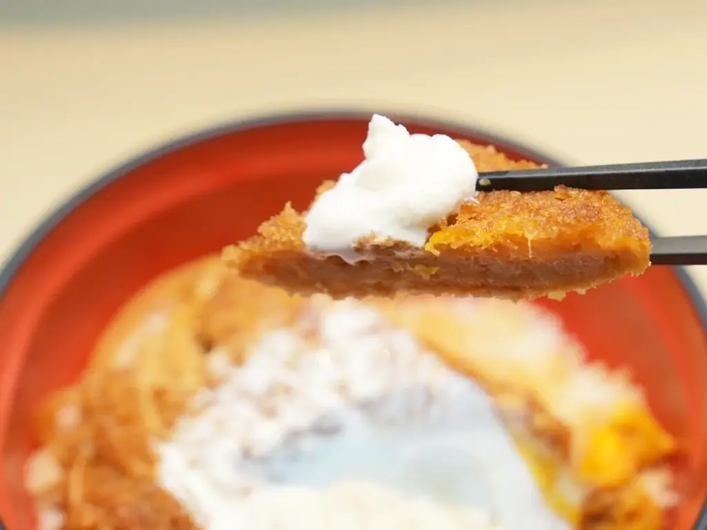 飲むアイス「クーリッシュ」と「名代富士そば」が夢のコラボ！まるで魔法の熱冷（あつひや）メニュー！？超COOLな「かつ丼」が誕生！『クーリッシュホイップかつ丼』 画像 6