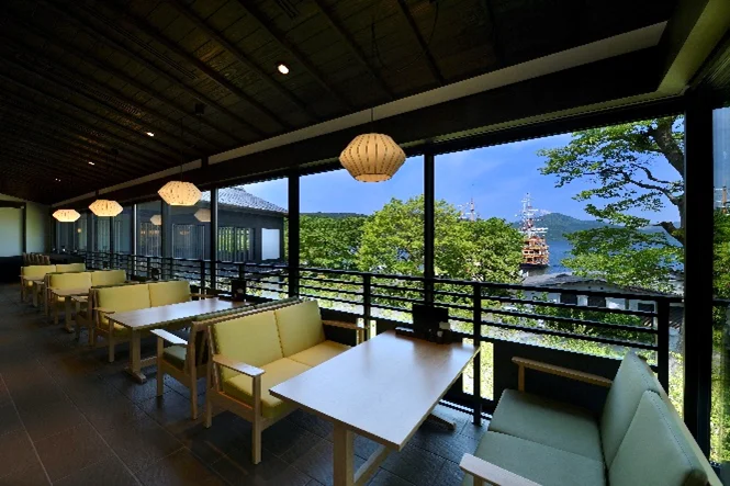 茶屋本陣 畔屋 “cafe KOMON 湖紋”　季節限定「静岡紅ほっぺのパンケーキ」販売開始！ 画像 2