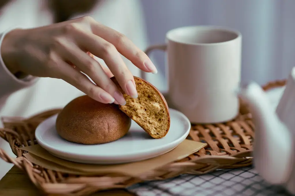 女性のすこやかな毎日を応援する新ブランド「亜麻仁サイクル フェムサポートパン」1月28日（水）より期間限定発売 画像 3