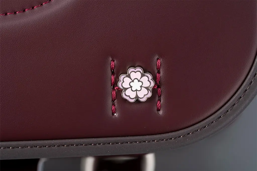 フィットちゃん2027年度ご入学向け新作発表 第2弾｜黒や青など“大人かわいい”新色に、クラシカルな新モデルが登場！取り外し可能な新アイテム「着せ替えリボン（別売り）」も展開 画像 5