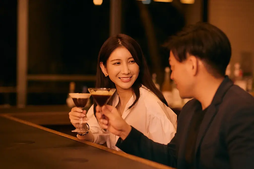 【バレンタイン×温泉宿】大人のティラミスパフェが新登場！食事の〆はバーでスイーツなひとときを｜2026年2月13日（金）～15日（日） 画像 6