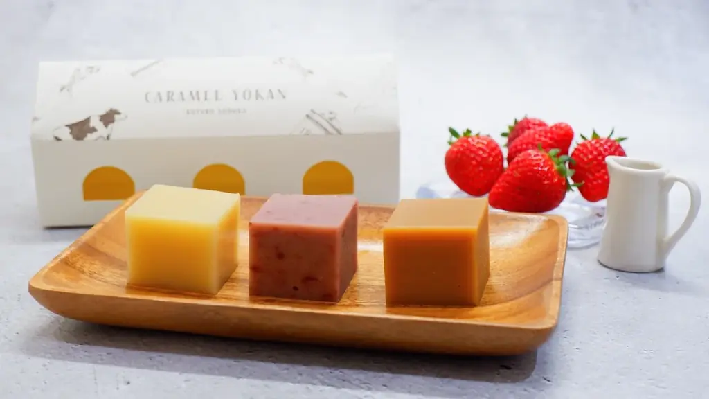 いちごと自家製キャラメルを融合した新感覚な羊羹を1月28日から新発売 画像 1