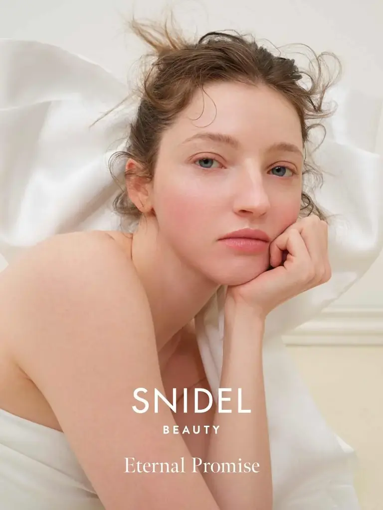 SNIDEL BEAUTY 5周年記念コレクション、3月3日発売