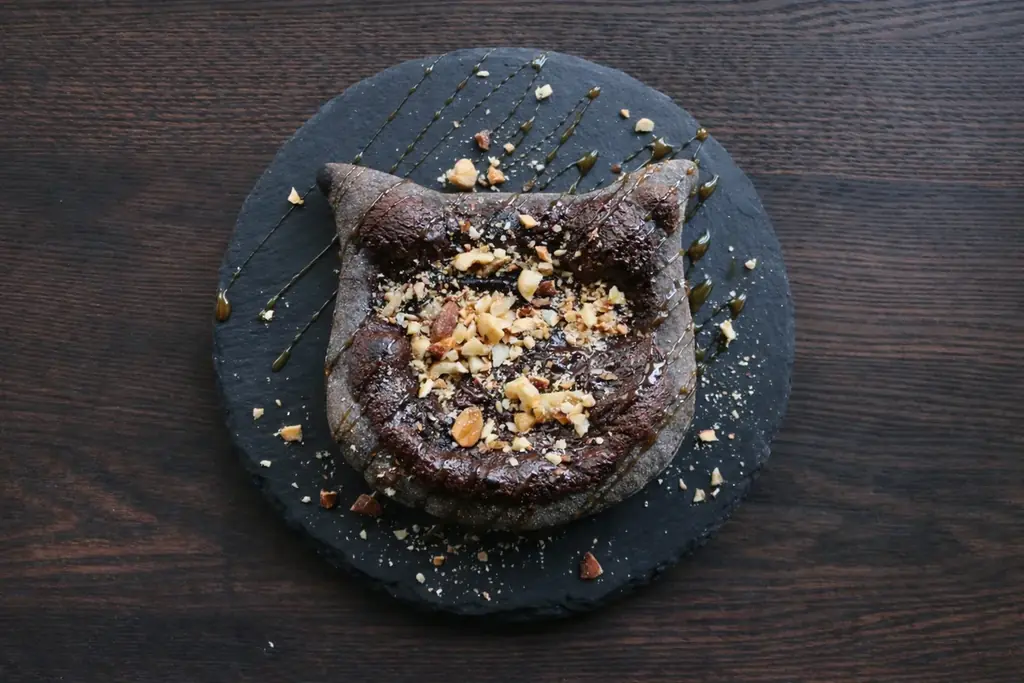 猫の日記念「猫ピザセット」猫耳までこんがりの猫型ピザを、本厚木 サンクトガーレン タップルームで2/18～22限定販売 画像 3