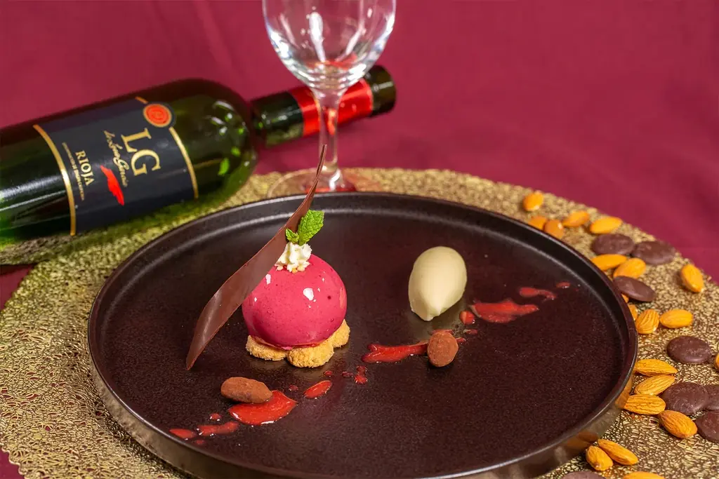 学生のアイデアがホテルの味に！産学連携で新デザート誕生。2026年2月1日（日）より期間限定でご提供／ザ ロイヤルパークホテル アイコニック 大阪御堂筋 画像 4