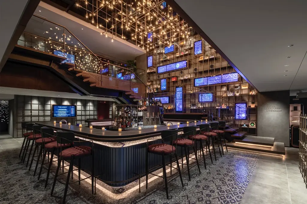 「THE LIVELY 福岡博多」の非日常空間で“わたし時間”を満喫！全12種のスイーツをひとり占めする花見アフタヌーンティーなど、春季限定カフェバーメニューが3月3日（火）より登場 画像 7