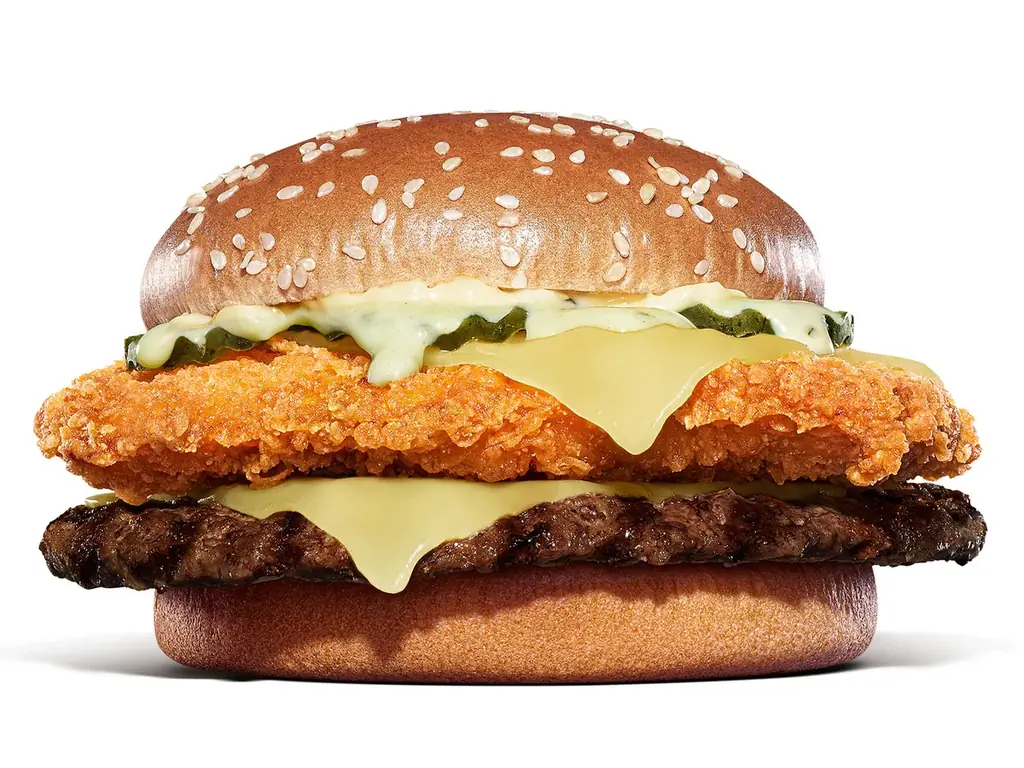 バーガーキング®の大人気シリーズ“ビッグマウス”から直火焼き100％ビーフに濃厚なホワイトチーズソースとゴーダチーズを合わせた「ビッグマウスホワイト」新発売！「ダブルビーフ」「チキン＆ビーフ」2種登場 画像 3