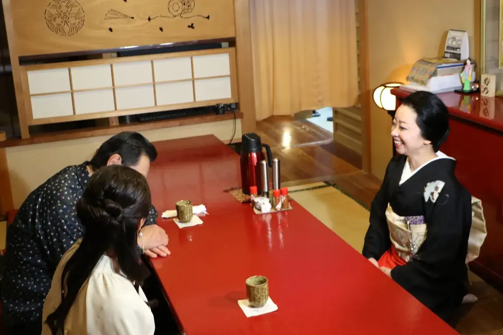 三田村邦彦が奈良でおとな旅！冬の”ならまち”で昼前から立ち飲み?! 映えスイーツ、新感覚おでん、三田村絶賛の極上麻婆豆腐も!! 画像 6