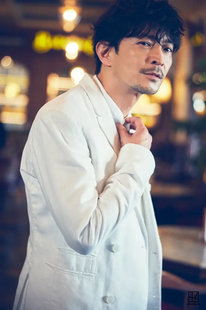 津田健次郎30周年写真集