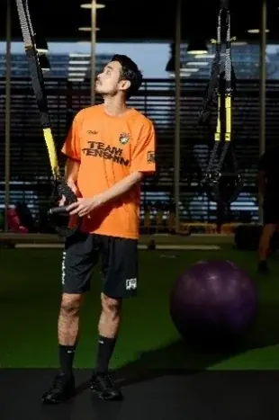 TEAM TENSHIN × rvddw × OSHMAN’Sカプセルコレクション　“神童”那須川天心コラボモデルTシャツ新発売　オッシュマンズ別注スペシャルカラーも登場 画像 2