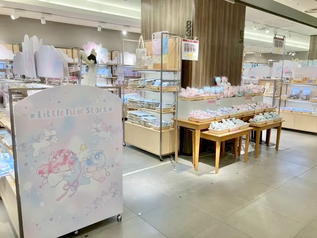 全国百貨店で開催した大型ショッピングイベント『サンリオキャラクターズ スペシャルアニバーサリーマーケット』盛況のうちに終幕。1月30日よりファン待望のグッズ販売をオンラインで期間限定開催！ 画像 3