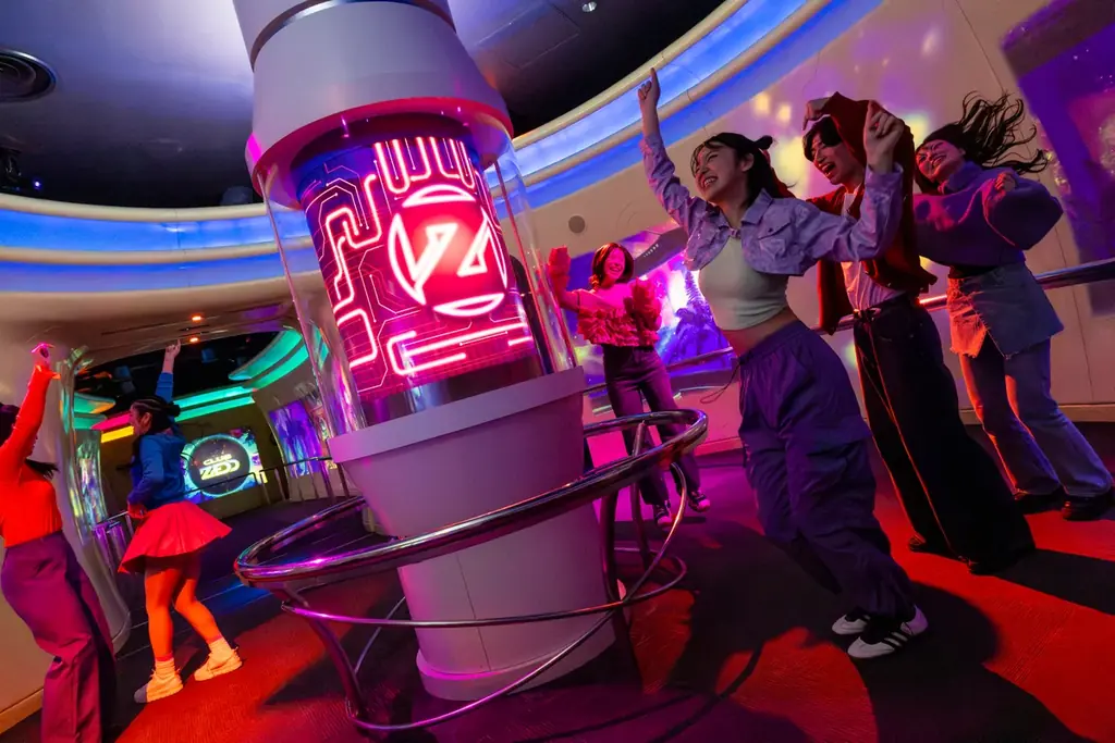 音に乗り、心を解き放つ“新音楽体験”グラミー賞受賞の世界的アーティスト Zedd(ゼッド) 完全監修『スペース・ファンタジー・ザ・ライド～CLUB ZEDD REMIX～』 初公開 画像 5